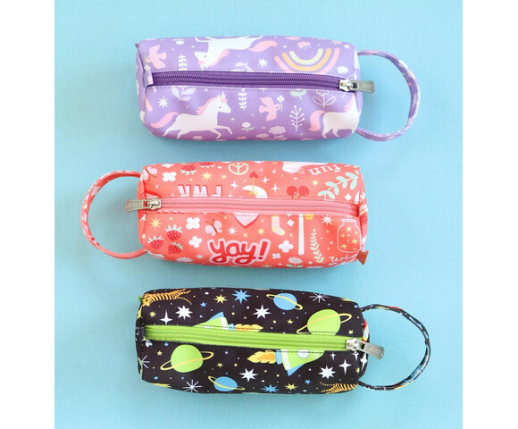 A little lovely company: Kασετίνα - Unicorn Dreams