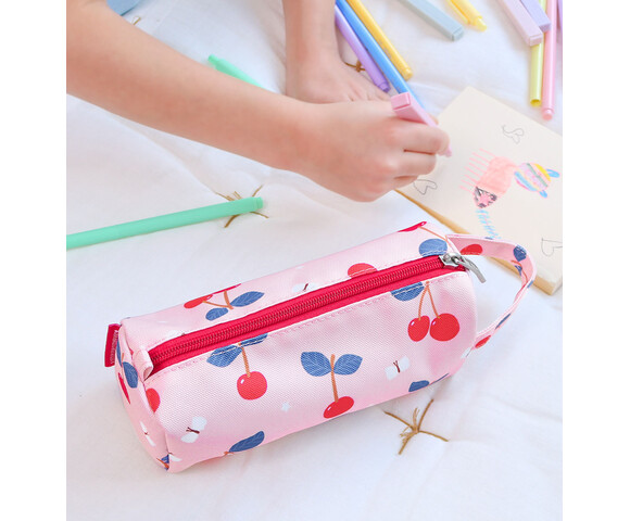 A little lovely company: Kασετίνα - Cherries