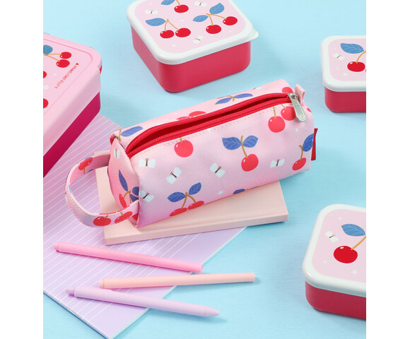 A little lovely company: Kασετίνα - Cherries