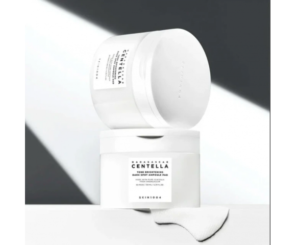 SKIN1004 Madagascar Centella Tone Brightening Dark Spot Ampoule Pad 60 Pads – Pads Λάμψης για Κηλίδες & Ομοιόμορφο Τόνο